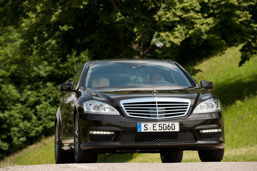  Mercedes-Benz S63 AMG 2011 года  (фото 21 из 23)